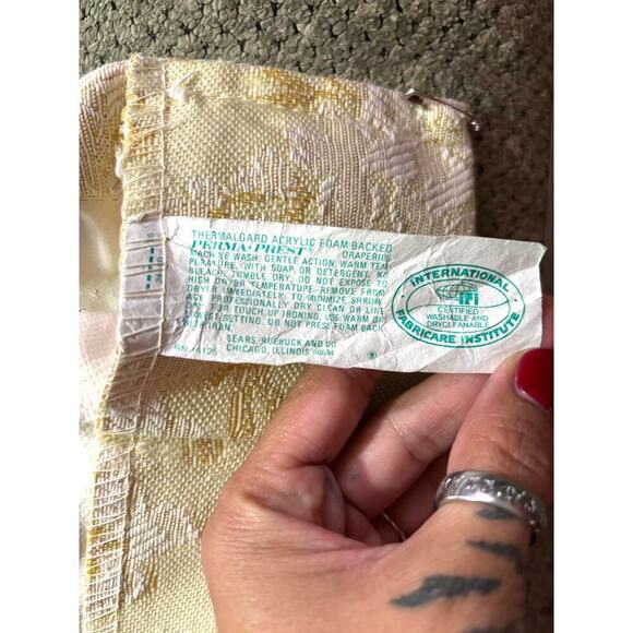 VTG 4 Panels Pinch Pleat Curtains Valance Blackout Soft Yellow Floral USA 24"x81 - Picture 3 of 11